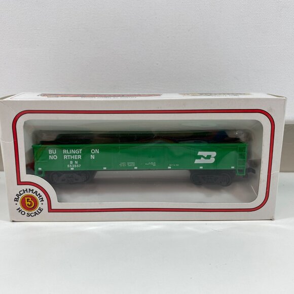 Bachmann HO Scale Model Train Burlington Northern Freight Car Green BN553557 6" - Picture 1 of 7